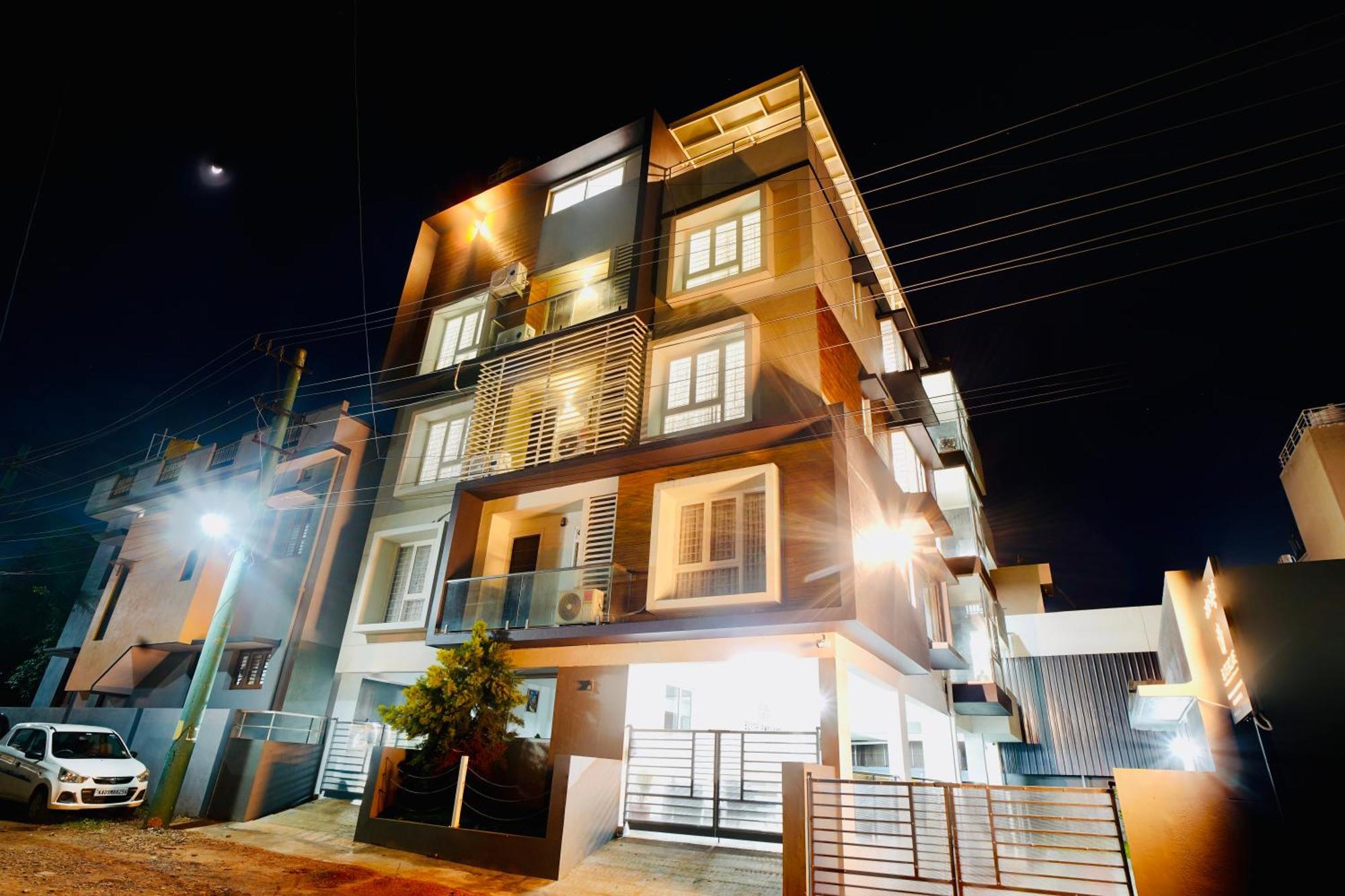 Elite Enclave - - 2bhk Luxury Serviced * Mysore